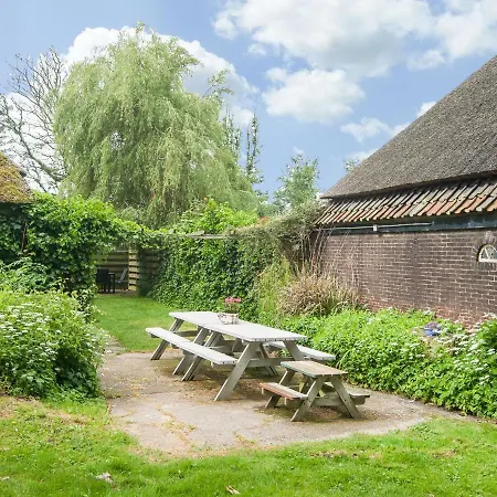 Child Friendly And Cosy *